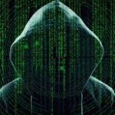 Hacker invade redes de empresas