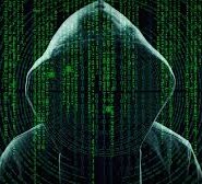 Hacker invade redes de empresas